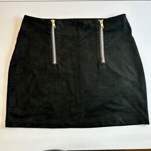 Forever 21 Black Mini Skirt Gold Zipper Detail Women's Size Medium Faux Suede